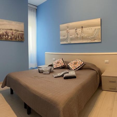Residence El Palmar Fronte Mare, Fronte Spiaggia Lido di Jesolo Exteriör bild